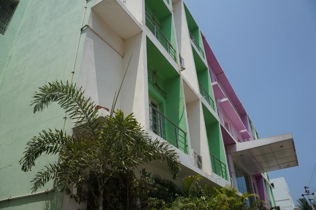 Lotels Hotel Chennai Exteriör bild