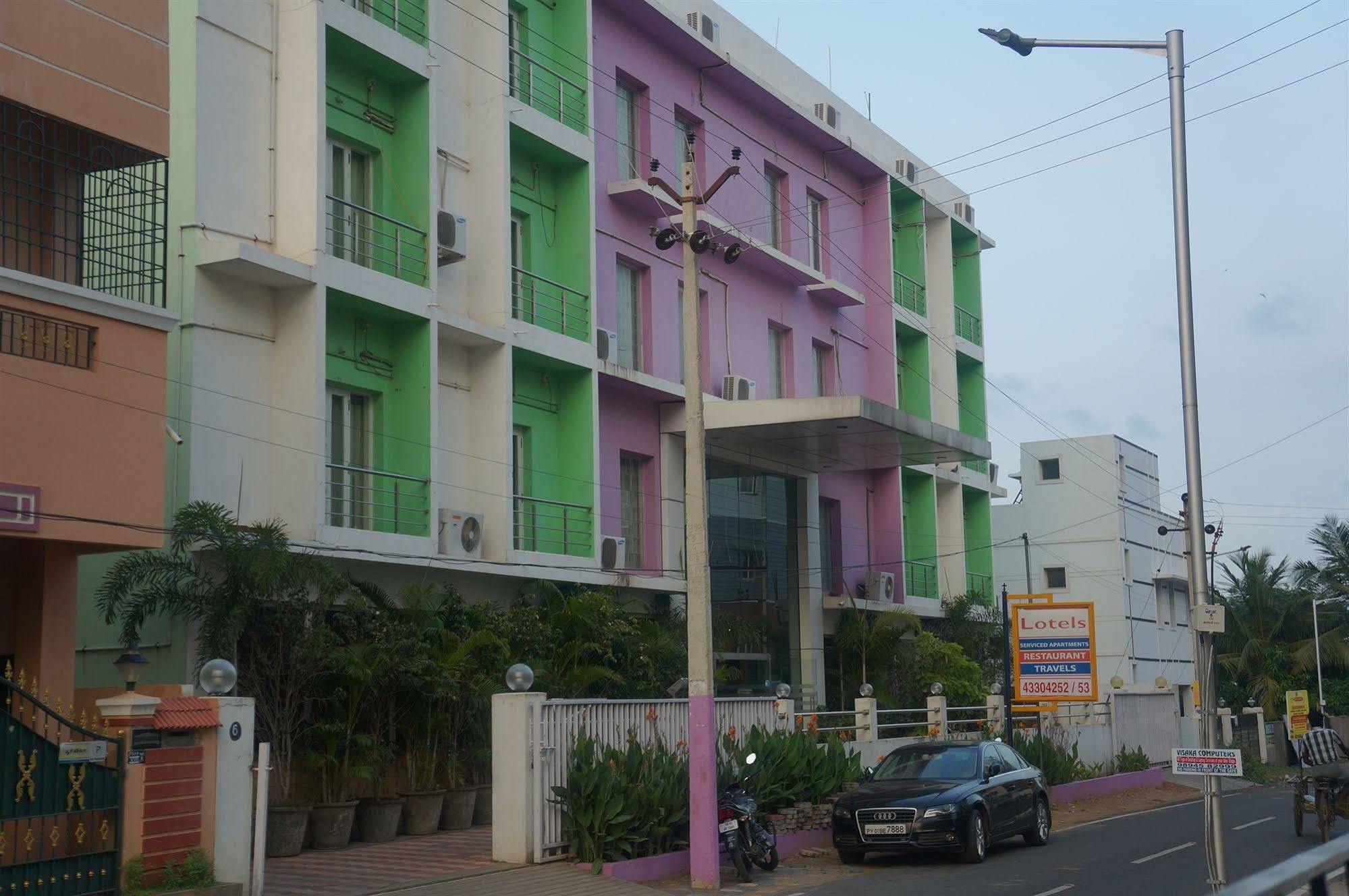 Lotels Hotel Chennai Exteriör bild