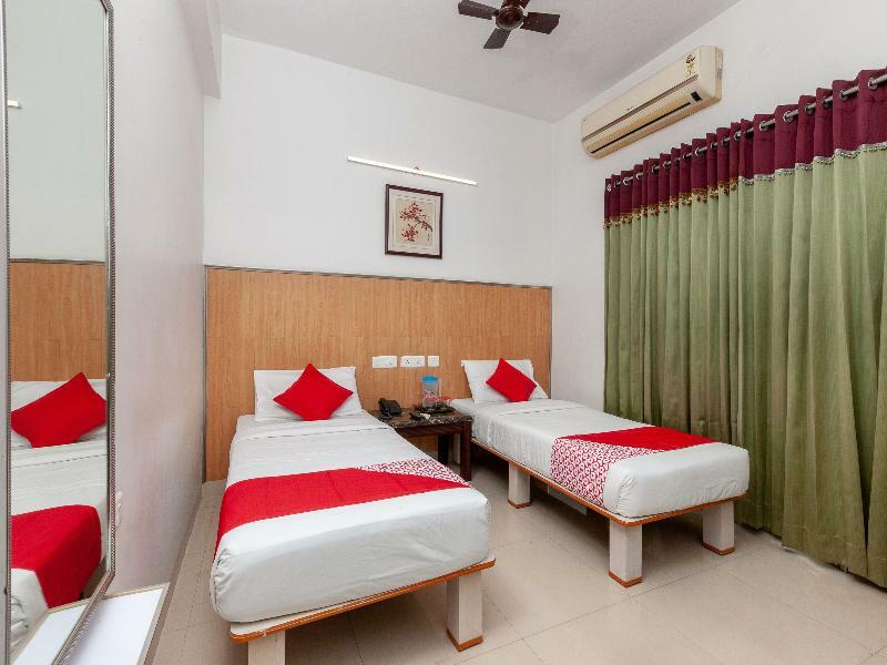 Lotels Hotel Chennai Exteriör bild