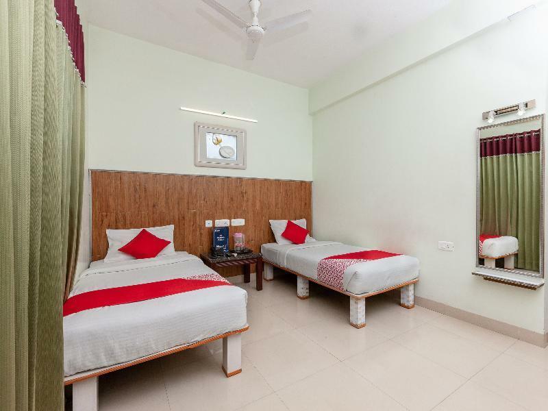 Lotels Hotel Chennai Exteriör bild