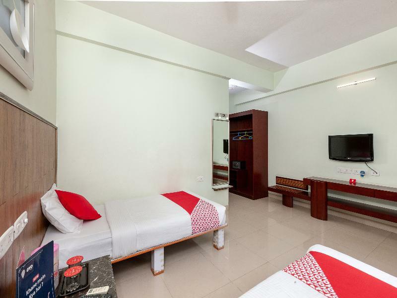 Lotels Hotel Chennai Exteriör bild